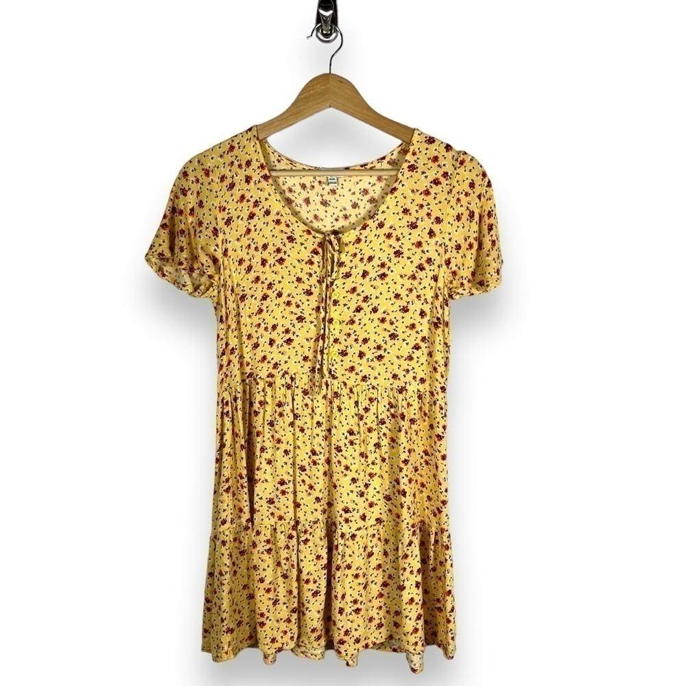 4 for $20 SALE! Love, Fire Tiered Flounce Keyhole Dress, Yellow Floral, Size M